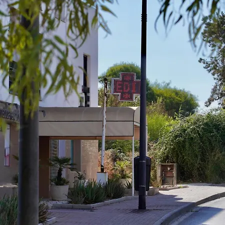 Banus Walk 公寓 马尔韦利亚