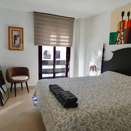 Banus Walk 公寓 马尔韦利亚