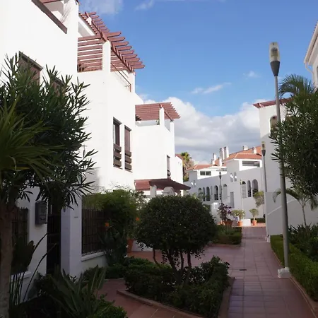 Апартаменты Banus Walk *