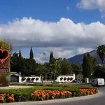Banus Walk ماربيا